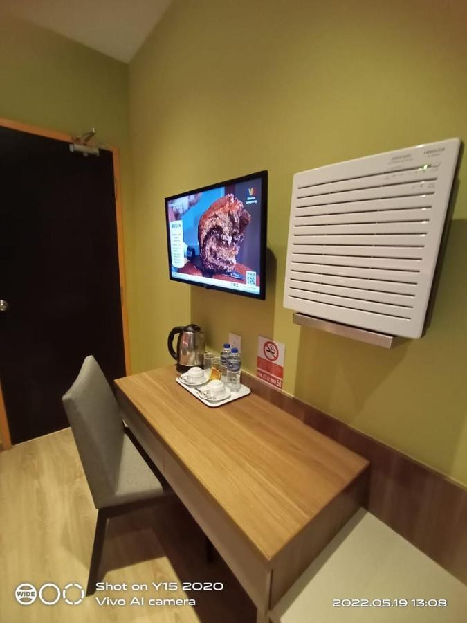 Yee Hotel Permas Jaya Johor Bahru Extérieur photo
